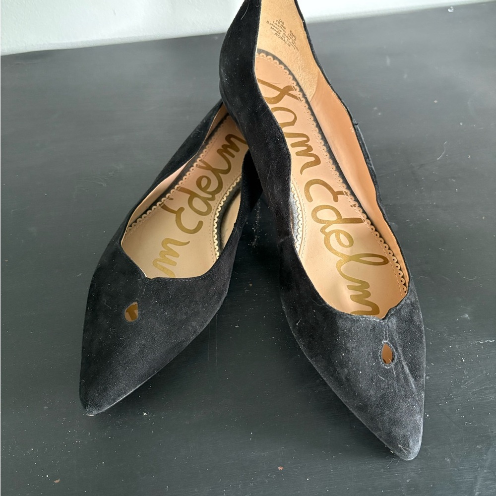 Sam Edelman Black Flats Timeless Elegance